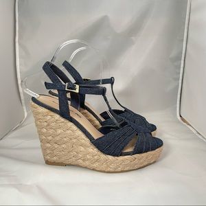 American Eagle Wedge Sandals, size 9.5